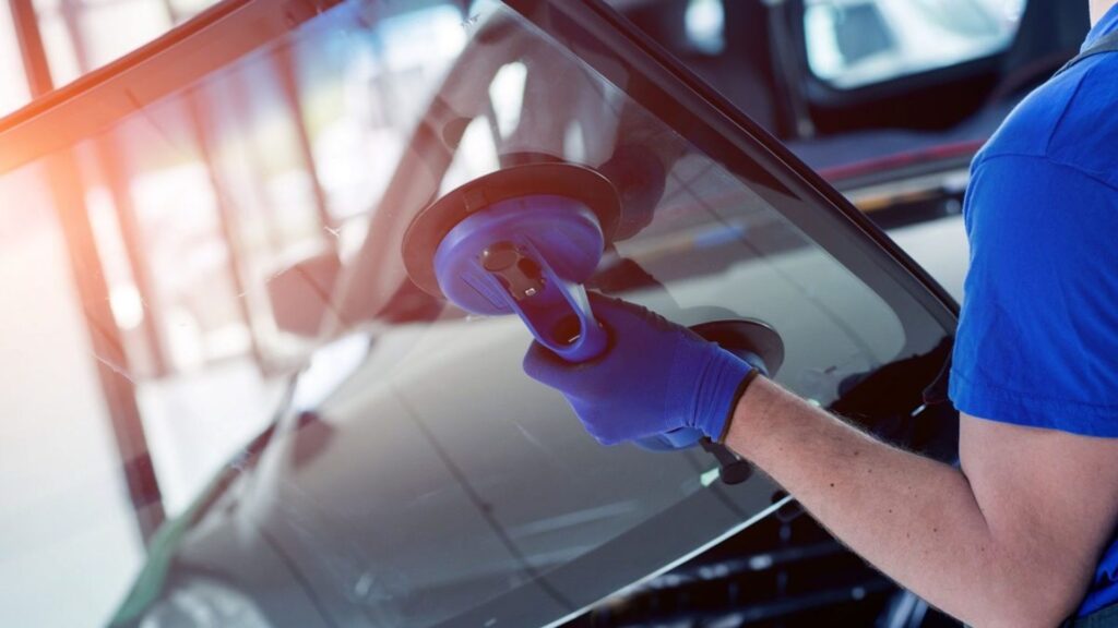 Car window replacement Abudhabi