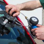 How Do You Choose a Reliable Auto Glass Repair Service?