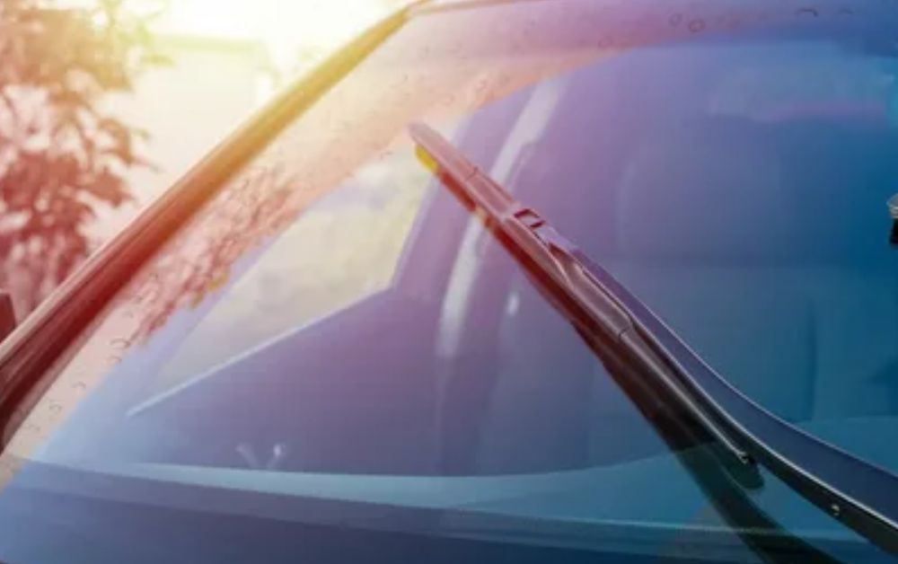 Things You Should Know About Automotive Glass Maintenance