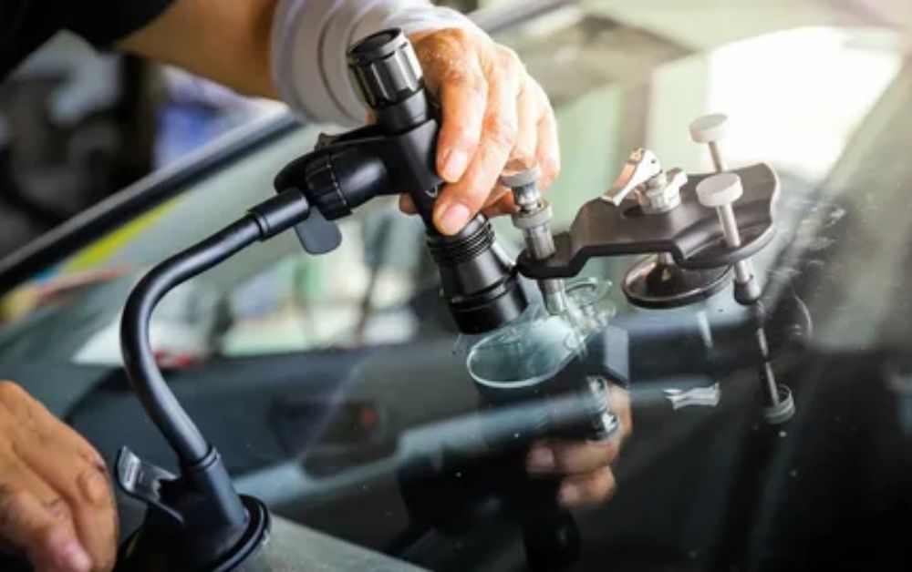 Top 6 Tips for Cracked Windshield Prevention and Repair
