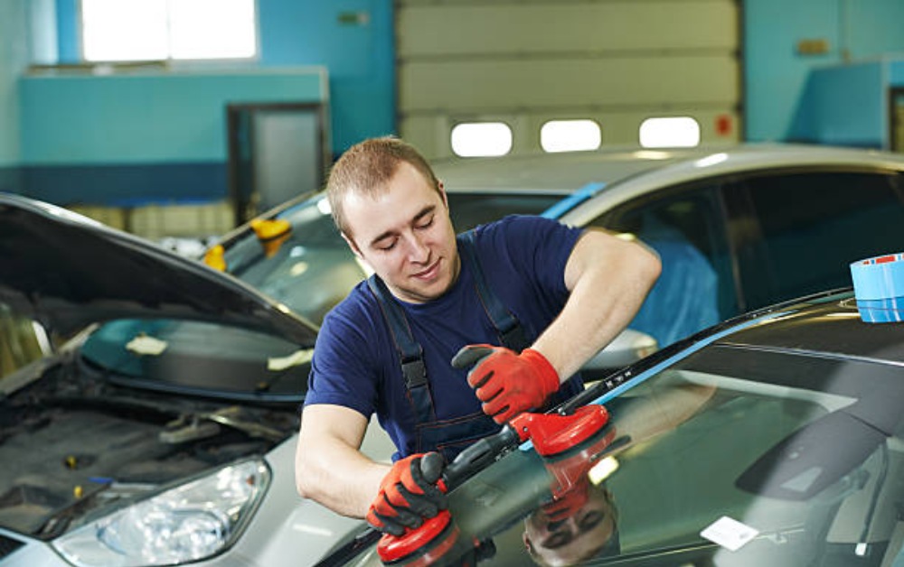 Why Regular Car Glass Inspections Can Save You Money in the Long Run