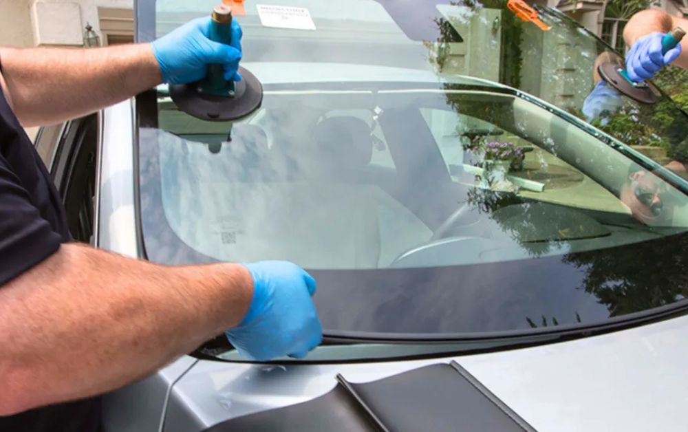Why Auto Glass Insurance is Important