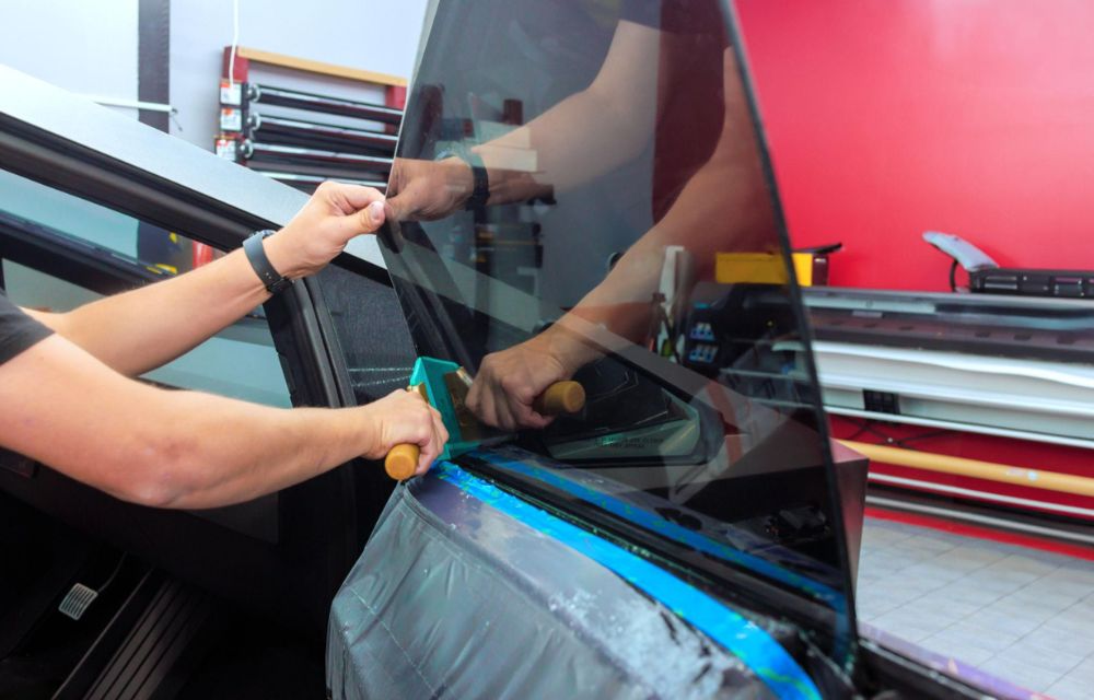 How Does Vehicle Glass Tinting Improve Privacy?