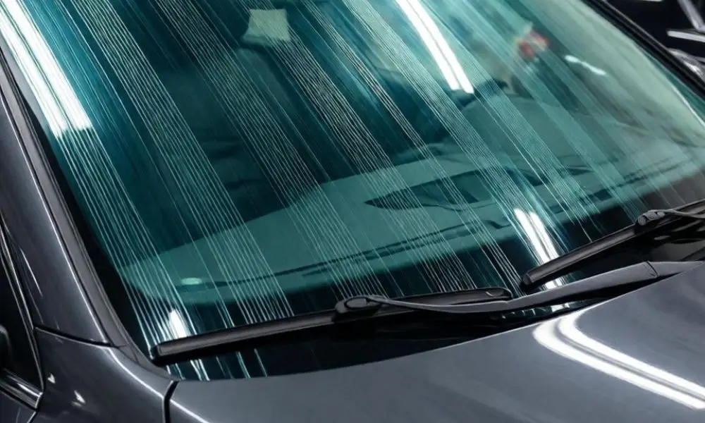 What Are Laminated Windshields?