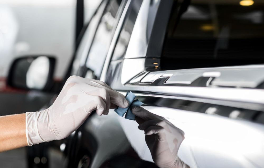 Common Mistakes in Auto Glass Detailing