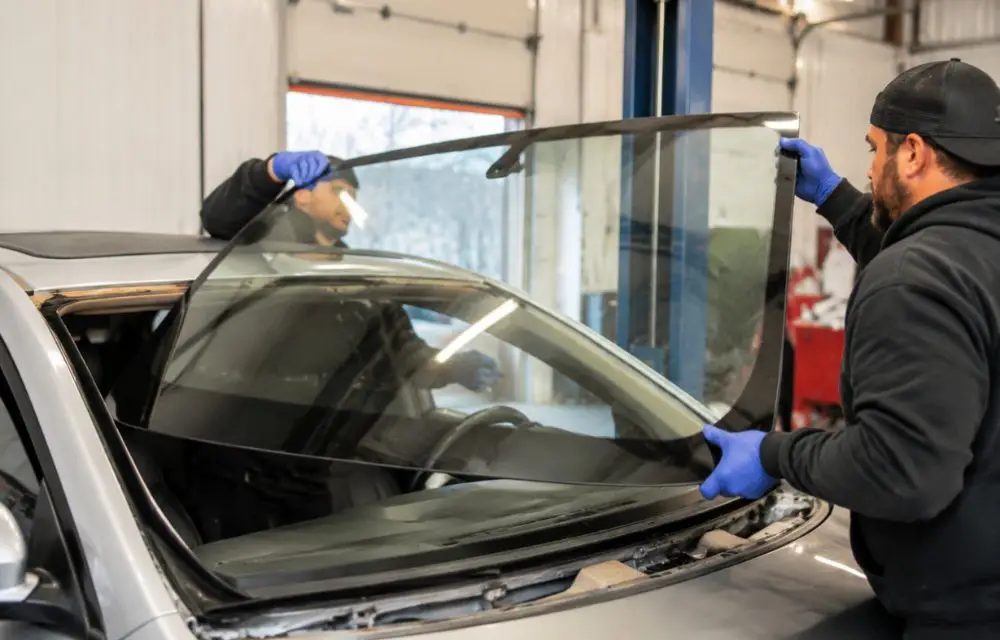 When Should Car Glass Be Replaced?
